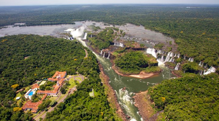 Cataratas-do-Iguacu-Panoramica